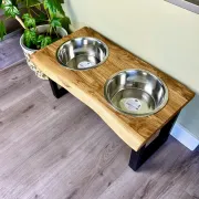 Eiche Design Futterstation mit Baumkante und Edelstahlnäpfen